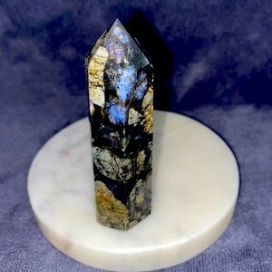 Blue Llanite Rhyolite / Que Sera Tower